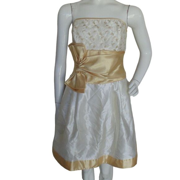 Jessica McClintock GUNNE SAX Dress, Junior 3/S, Strapless, White/Gold, Bow - Picture 1 of 13